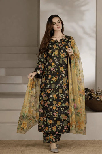 🌸 Elegant Black Floral Printed 3-Piece Lawn Suit with Digital Printed Dupatta 🌸